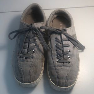 Tretorn gray sneakers